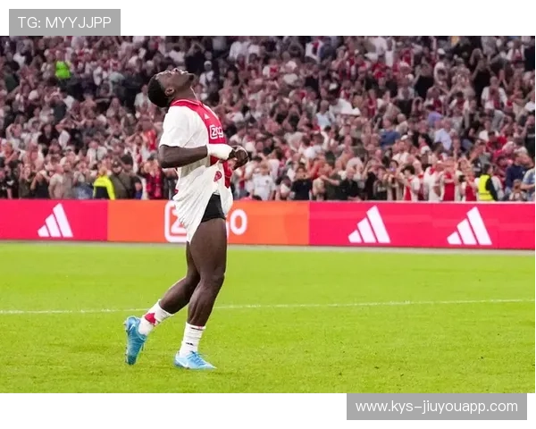 帕纳辛奈科斯贝尔纳德中路调度极为灵巧